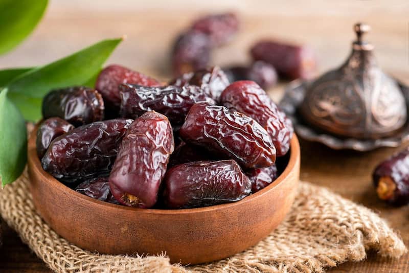 خرما پیارم هرمزگان با پوست نازک و گوشت فراوان